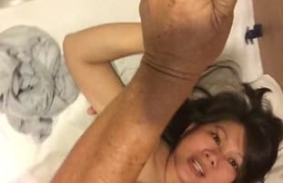 Selfie is Life si Ate Habang Nagpapa Iyot kay Sugar Daddy – KANTOTIN